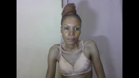 ESTHER online show from 04-04-26, 07:11