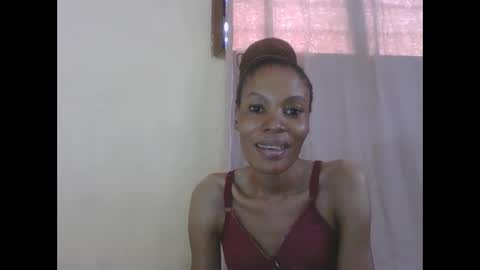 ESTHER online show from 04-25-26, 07:11