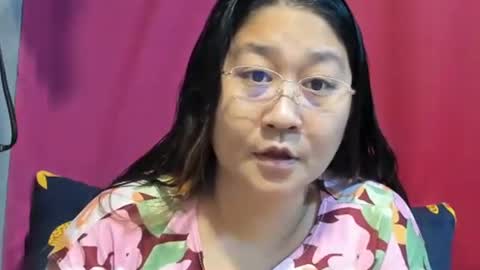 Snapshot of sweetpilipina88 chatting on 02-01-25, 10:55 MIA online show from 02-01-25, 10:55