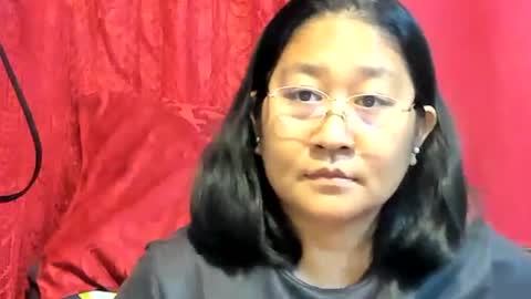 Snapshot of sweetpilipina88 chatting on 01-15-26, 12:48 MIA online show from 01-15-26, 12:48