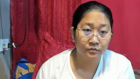 Snapshot of sweetpilipina88 chatting on 02-13-26, 12:50 MIA online show from 02-13-26, 12:50