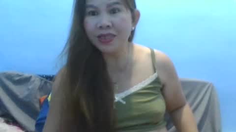 Snapshot of sweetpinkishmom chatting on 08-05-26, 11:02 sweetpinkishmom online show from 08-05-26, 11:02
