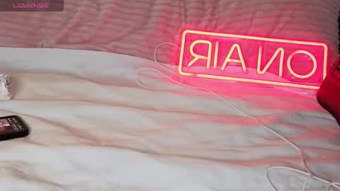 sweetpuddles online show from 03-24-26, 04:01