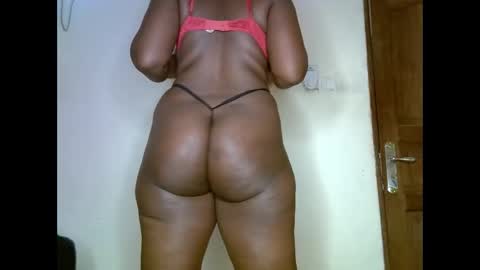 Snapshot of sweetrenne chatting on 01-19-25, 07:04 sweetrenne online show from 01-19-25, 07:04