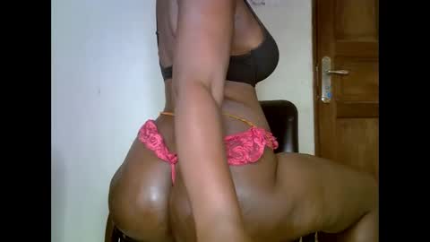 Snapshot of sweetrenne chatting on 02-24-25, 10:36 sweetrenne online show from 02-24-25, 10:36