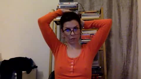 Snapshot of sweetriddance chatting on 11-25-25, 06:46 sweetriddance online show from 11-25-25, 06:46