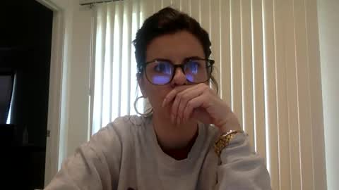 Snapshot of sweetriddance chatting on 12-14-25, 04:45 sweetriddance online show from 12-14-25, 04:45