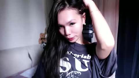 sweets_chinita69 online show from 10-08-25, 04:32