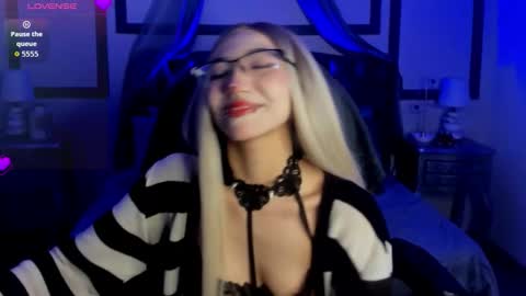 Sakura Doll  online show from 03-16-26, 01:48