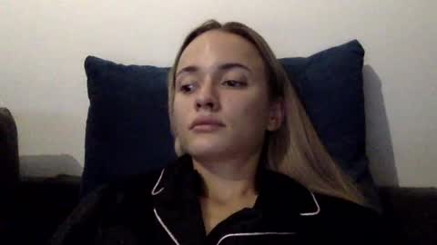 sweetsatalana online show from 07-17-26, 08:57