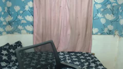 Snapshot of sweetsensation69xx chatting on 03-02-25, 02:32 Sweet online show from 03-02-25, 02:32