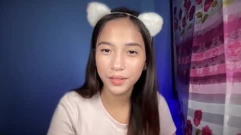 Mia online show from 11-29-25, 03:37