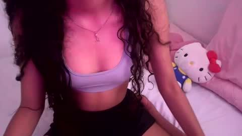 SweetSinnyX online show from 03-17-26, 08:23