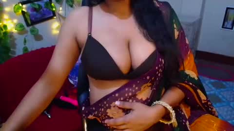 Snapshot of sweetsour18 chatting on 12-22-25, 02:03 SweetSour online show from 12-22-25, 02:03