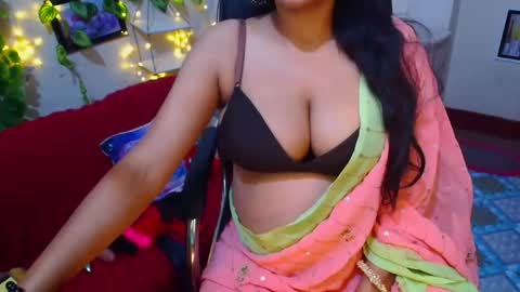 Snapshot of sweetsour18 chatting on 12-23-25, 02:09 SweetSour online show from 12-23-25, 02:09