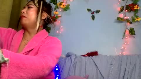 spicy online show from 02-24-25, 10:04