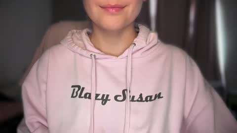 sweetssmashed online show from 10-24-25, 10:39