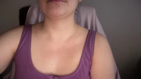 Snapshot of sweetssmashed chatting on 05-26-26, 08:16 sweetssmashed online show from 05-26-26, 08:16