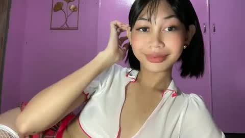 Snapshot of sweetstares chatting on 06-08-26, 06:41 yanny online show from 06-08-26, 06:41