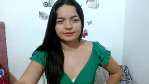 Snapshot of sweett_2026 chatting on 05-10-26, 01:22 sweet online show from 05-10-26, 01:22