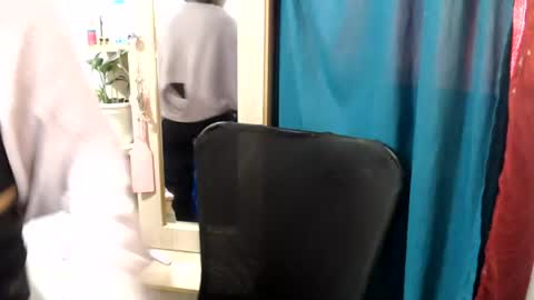 Snapshot of sweett_candy1 chatting on 07-19-26, 03:05 sweett_candy1 online show from 07-19-26, 03:05
