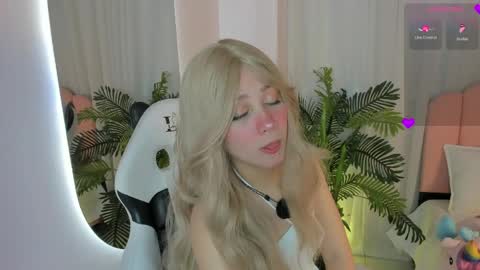 sweett_fire online show from 05-06-26, 05:40