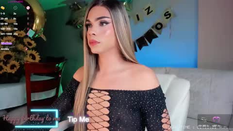 Snapshot of sweett_shinexx chatting on 02-09-25, 06:11 angel online show from 02-09-25, 06:11