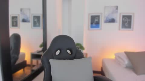 Tammy online show from 12-28-24, 07:43