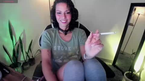 Snapshot of sweettianna chatting on 01-18-26, 02:04 shamanta Independent modelHelp me reach 100 thumbs up online show from 01-18-26, 02:04