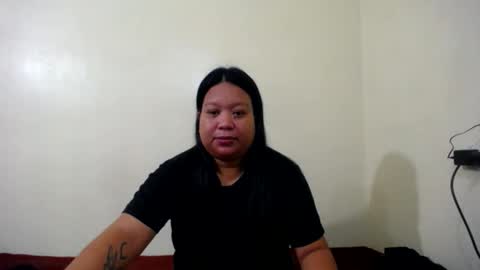 Snapshot of sweettightpussyhole chatting on 06-09-26, 12:44 mia and luna online show from 06-09-26, 12:44