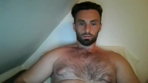 Snapshot of sweettom69 chatting on 06-10-26, 11:46 Tom online show from 06-10-26, 11:46