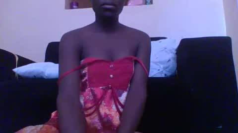 sweetvallerie online show from 10-29-25, 07:32