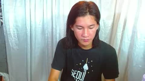 sweetvictoria2000 online show from 04-27-26, 08:18