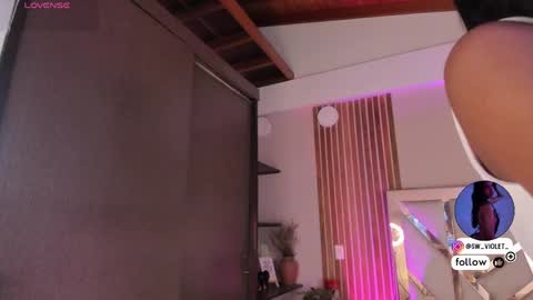 Snapshot of sweetviolet___ chatting on 05-13-26, 12:35 sweetviolet___ online show from 05-13-26, 12:35