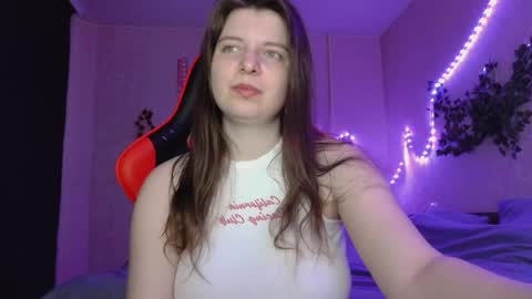 Snapshot of sweetviya chatting on 09-29-25, 02:33 Viya online show from 09-29-25, 02:33