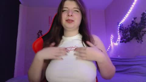 Snapshot of sweetviya chatting on 09-30-25, 11:04 Viya online show from 09-30-25, 11:04