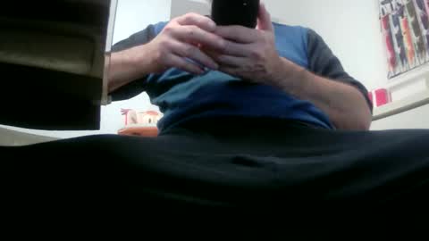 Snapshot of sweetwarrior32 chatting on 12-09-24, 02:17 Ricky32 online show from 12-09-24, 02:17