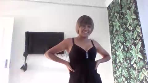 Snapshot of sweetwhisper4u chatting on 05-24-26, 06:07 katie online show from 05-24-26, 06:07
