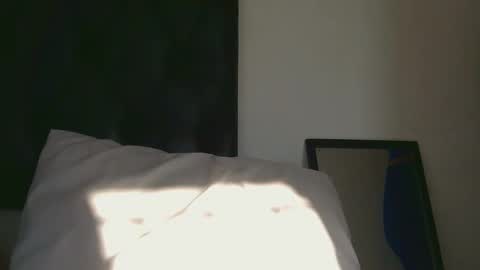Snapshot of sweetwhisper4u chatting on 06-02-26, 06:59 katie online show from 06-02-26, 06:59