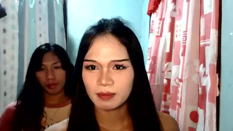 sweetxx_serapina online show from 08-06-26, 10:00