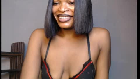 sweetxxboobsx online show from 05-19-26, 09:37