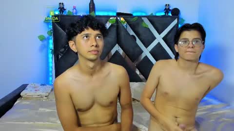 Snapshot of sweety__boy_ chatting on 07-23-26, 01:58 sweety Boy online show from 07-23-26, 01:58