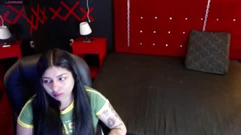 Snapshot of sweety_ashly chatting on 01-18-25, 11:21 Ashley 3 online show from 01-18-25, 11:21