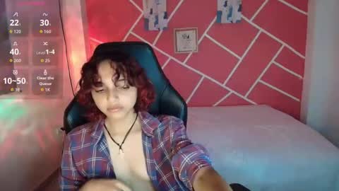 Snapshot of sweety_dreamgirl chatting on 11-13-25, 06:40 sweety_dreamgirl online show from 11-13-25, 06:40