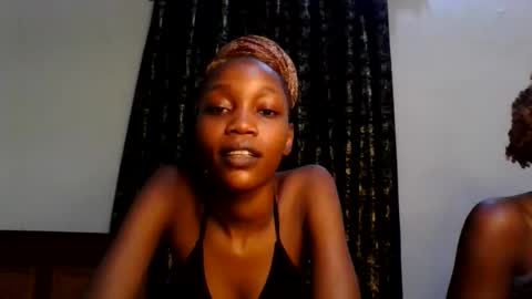 Snapshot of sweety_melanin chatting on 06-05-26, 12:39 Vickky online show from 06-05-26, 12:39
