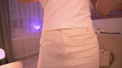 Snapshot of sweety_rinushka_ chatting on 06-15-26, 08:33 Katerina online show from 06-15-26, 08:33