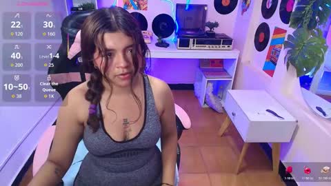 Emma online show from 12-16-25, 07:19