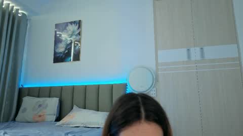 Vikky online show from 04-09-26, 12:10