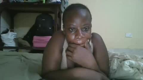 sweetyass25 online show from 10-27-25, 06:01