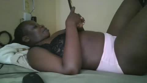 sweetyass25 online show from 10-29-25, 07:26